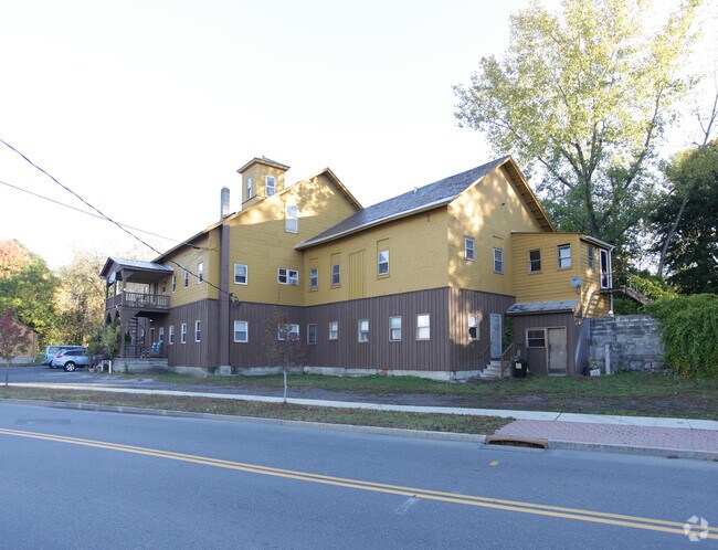 Building Photo - 48 Broadway