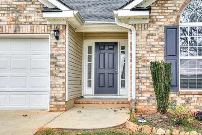 Building Photo - Columbia County ranch homes