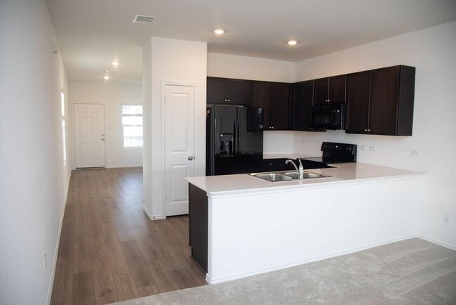Building Photo - 1127 Catfish Ln