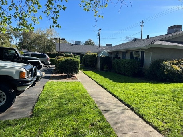 Building Photo - 1 Mayfair Dr