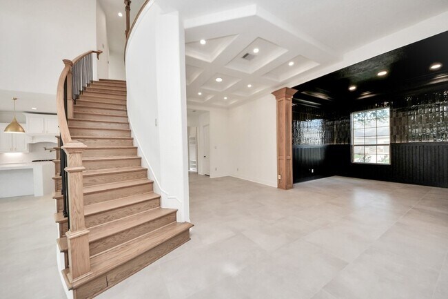 Building Photo - 23514 Bellina Dr