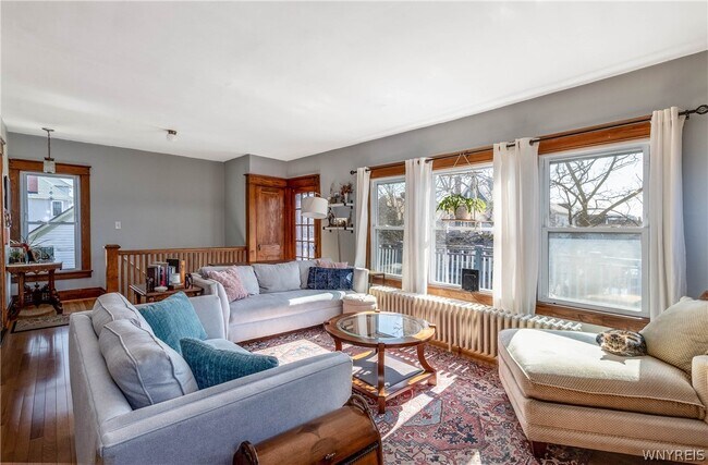 Building Photo - 230 Pennsylvania St