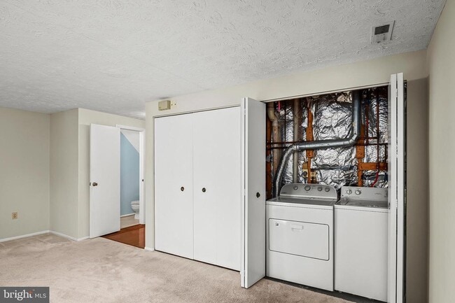 Building Photo - 6413 Pound Apple Ct