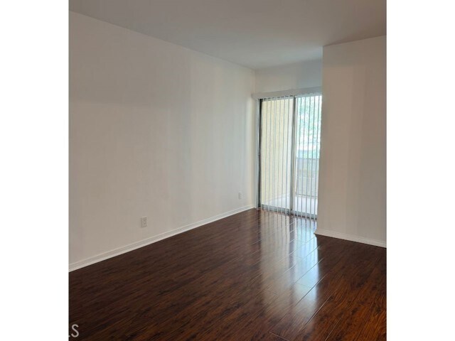 Building Photo - 15344 Weddington St