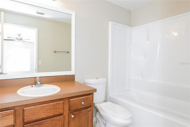 Building Photo - 480 Danube Dr