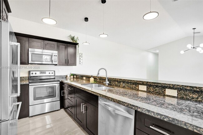 Building Photo - 60 NE 26th St