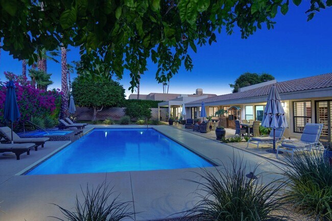 Building Photo - 71138 Patricia Park Pl