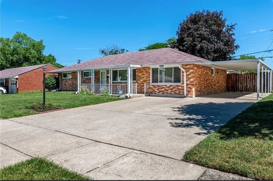 Building Photo - 1841 Mattis Dr