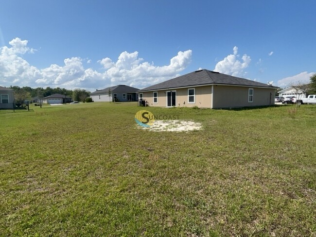 Building Photo - 8175 Golden Bamboo Dr