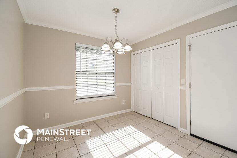 Building Photo - 12415 Autumnbrook Trail W