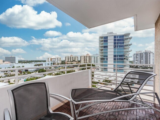Building Photo - 888 Intracoastal Dr