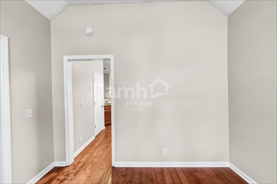 Building Photo - 5104 Brookstone Ct