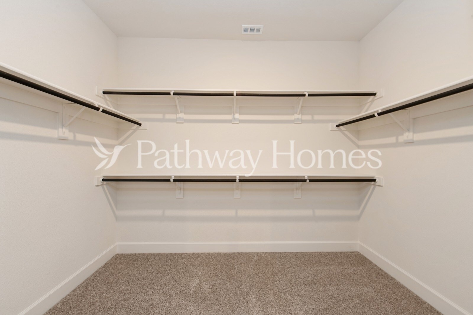 Building Photo - 601 Brookside Dr