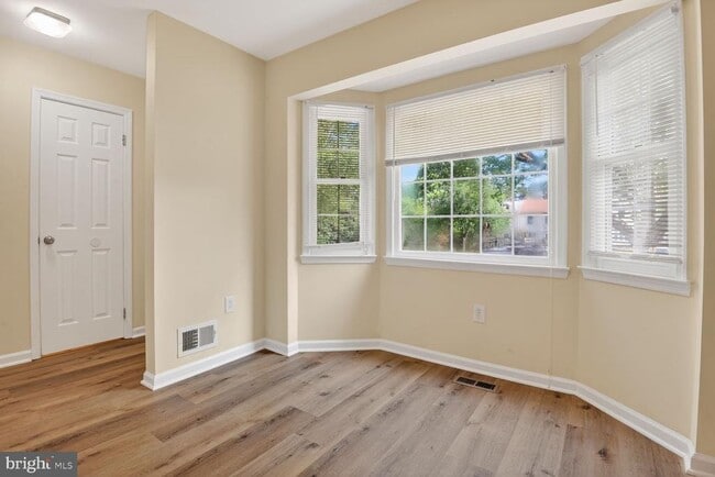 Building Photo - 14643 Stone Range Dr