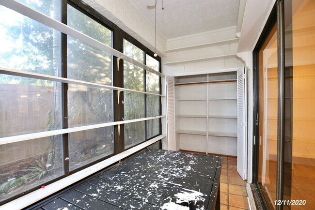 Building Photo - 5848 Windhover Dr