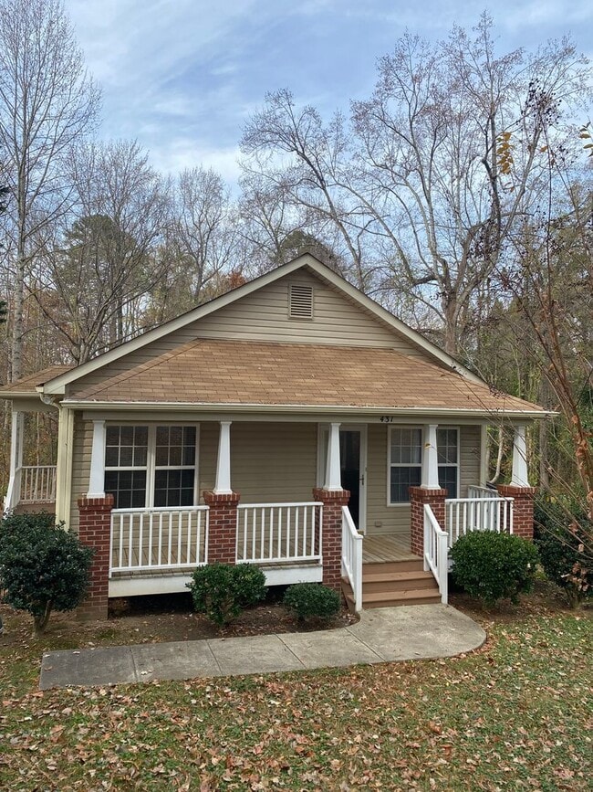 Building Photo - Charming 3 Bedroom, 2 Bathroom Home in Matthews!