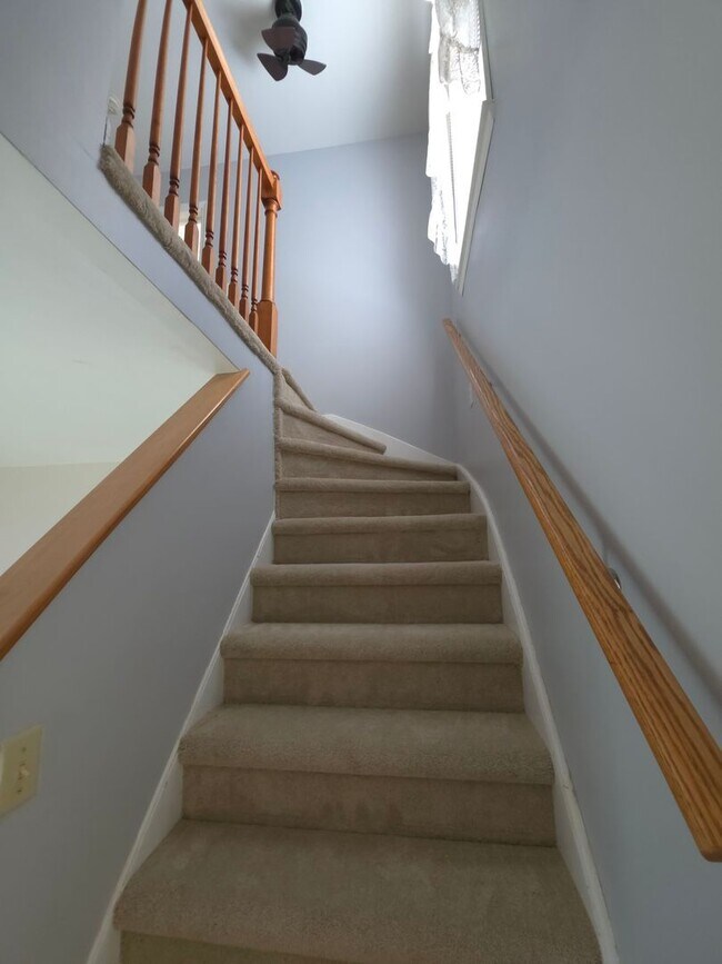 Building Photo - Single Family Home in Averill Park Schools