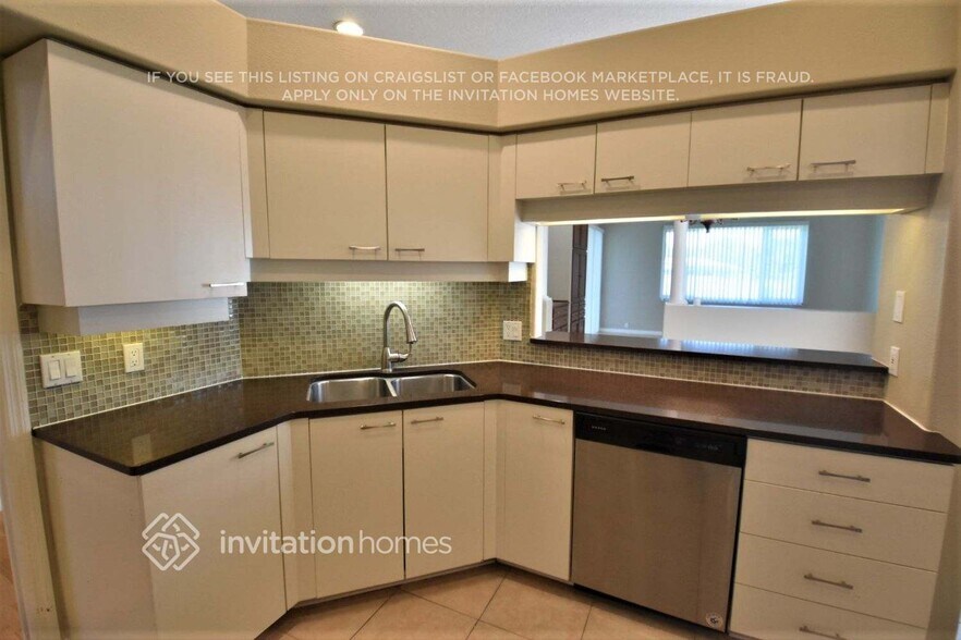 Building Photo - 4488 Hidden Pine Ct