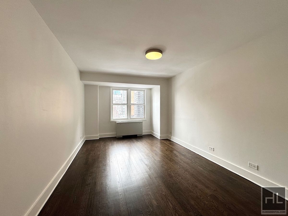 Building Photo - EAST 63 STREET