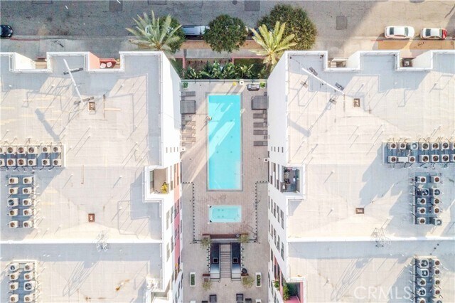 Building Photo - 1234 Wilshire Blvd