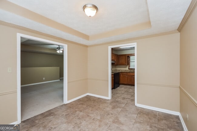 Building Photo - 2451 Sherrie Ln SW