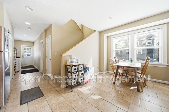 Building Photo - 2536 Adams Ave