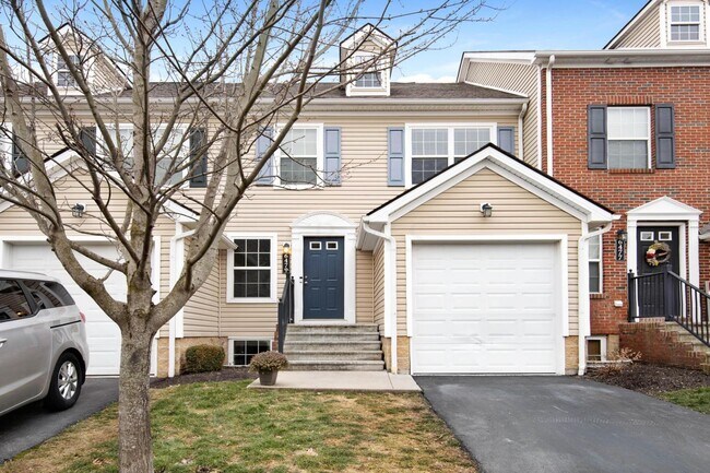 Building Photo - 6479 Walnut Fork Dr