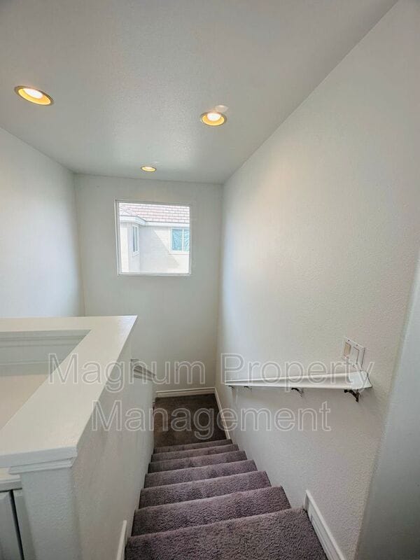 Building Photo - 37168 Galileo Ln