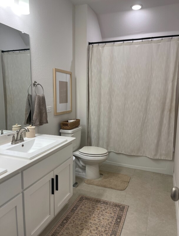 Building Photo - 531 Taylor Dr