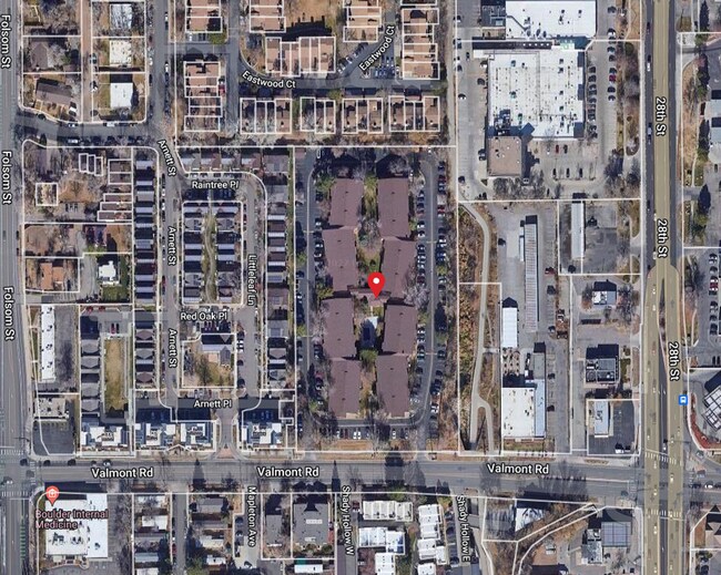 Building Photo - Central Boulder 1 bed 1 bath- pool and Utilities included!