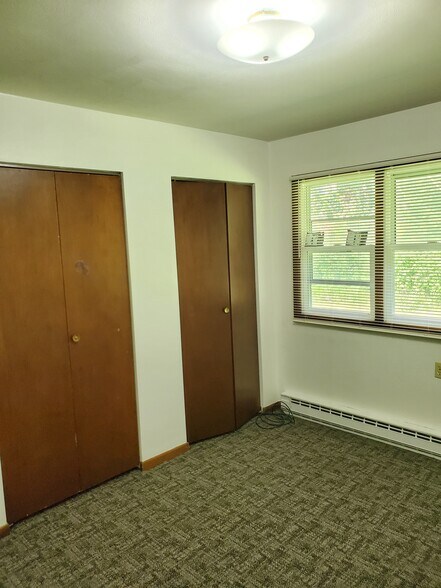 Bedroom - 172 North St
