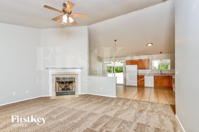 Building Photo - 7401 Cinnamon Teal Dr