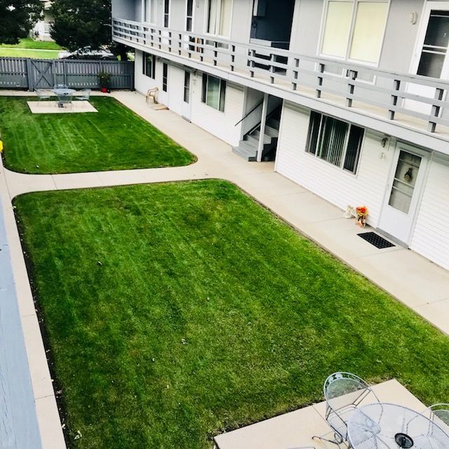 Top view of the apartment sitting area - 419 A Ave N.W UNIT # 1