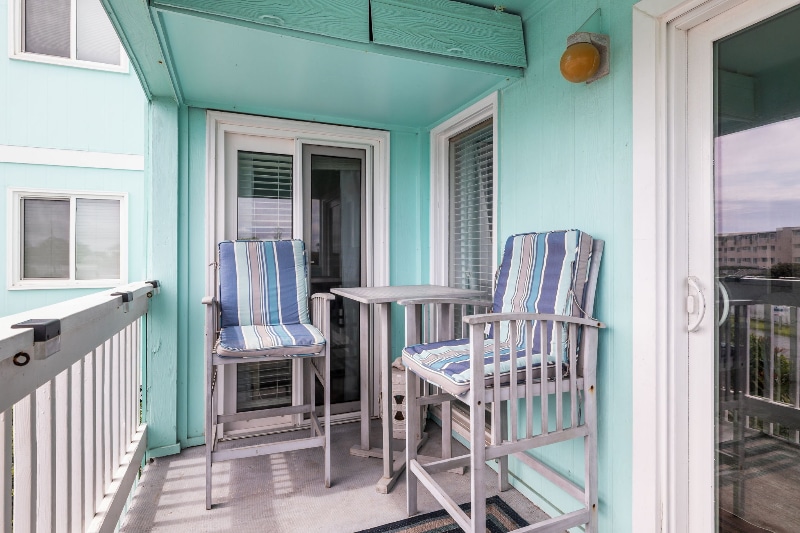 Building Photo - 301 Commerce Way