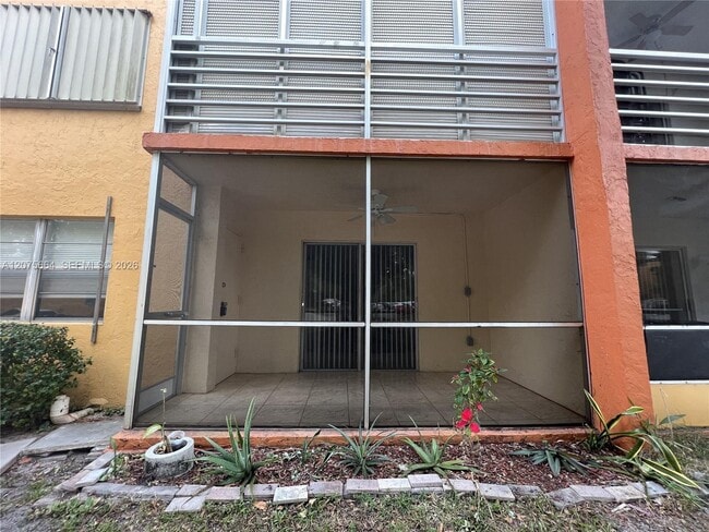 Building Photo - 4354 NW 9th Ave