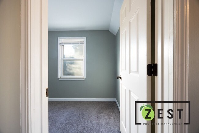 Building Photo - OPEN HOUSE 1/22! 2PM-2:30PM! Beautiful house!!!!