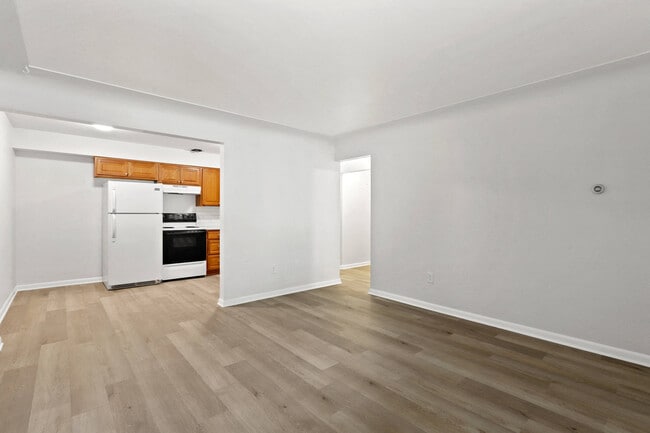 Copy of Copy of IMG_0568 (1) - Parklane Apartments