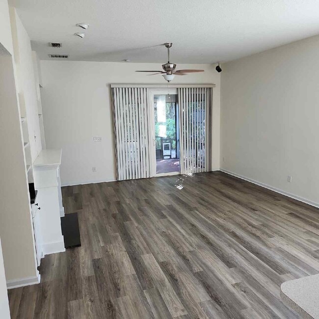 Building Photo - 96203 Ridgewood Cir