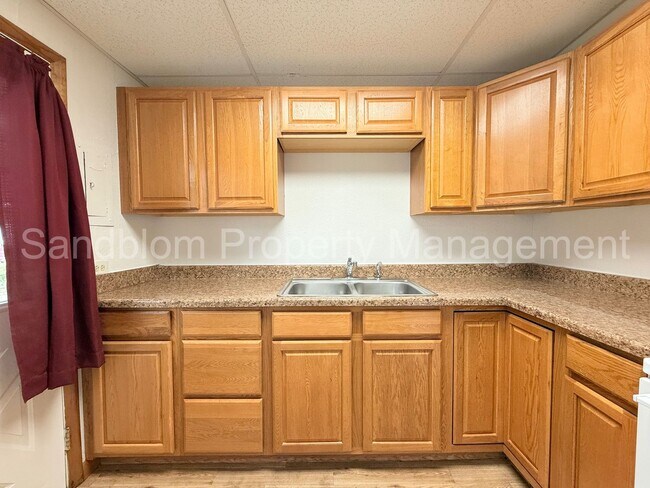 Building Photo - For Lease | Brookside | Available Now!