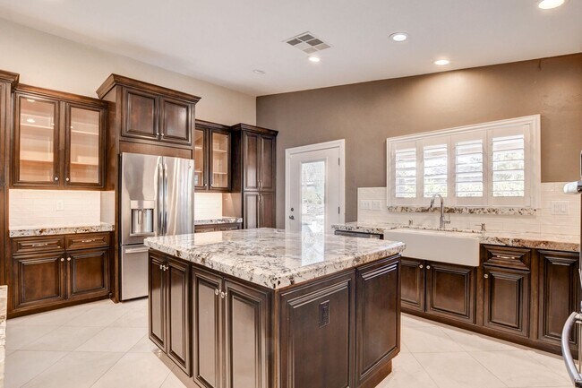 Building Photo - Stunning Aliante Single-Story with Casita ...