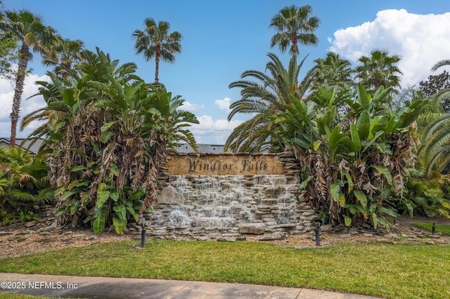 Building Photo - 7043 Deer Lodge Cir