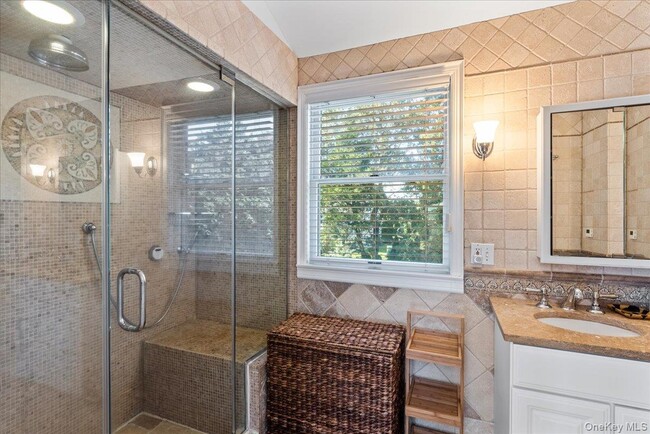 Building Photo - 20 Alanson Ln