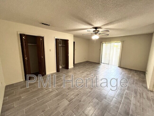 Building Photo - 3101 Brooken Hill Dr