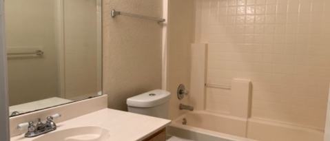 Building Photo - 3001 Green Vista Ct