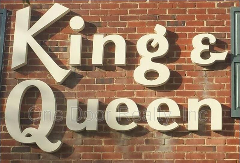 Building Photo - 732 Scotland St