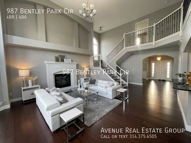 Building Photo - 987 Bentley Park Cir