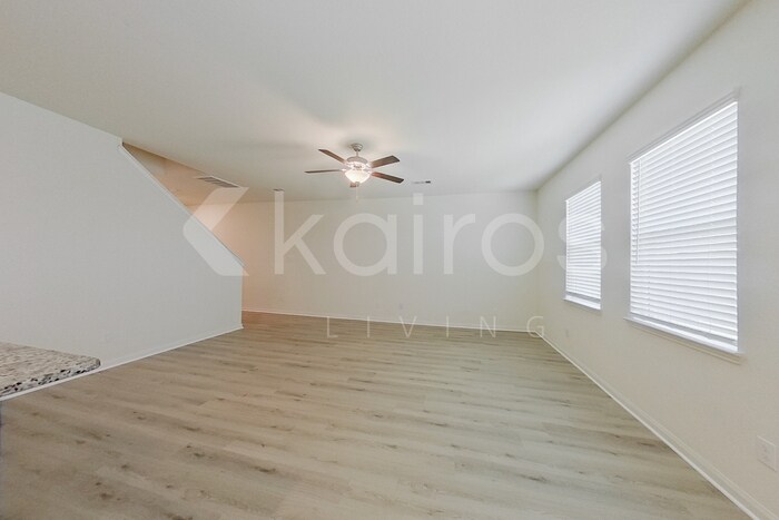 Building Photo - 5727 Littoral Rd