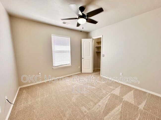 Building Photo - 14001 Korbyn Dr