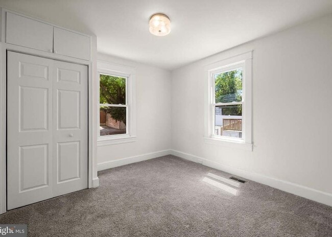Building Photo - 4409 Wilkens Ave