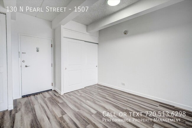 Building Photo - 130 N Pearl St